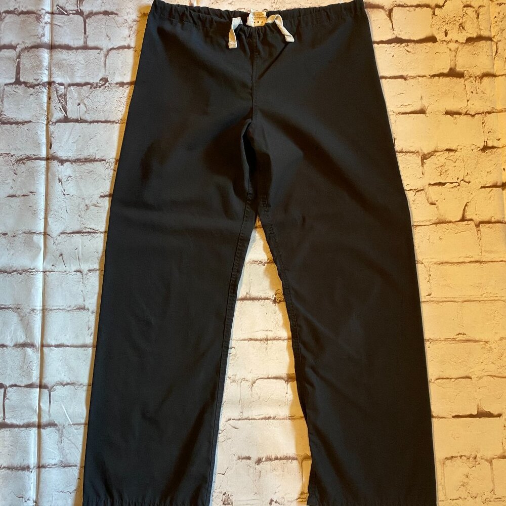 Women's Urbane Scrub Pants - Black - Small.